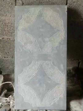 點(diǎn)擊查看詳細(xì)信息<br>標(biāo)題：欄板石 閱讀次數(shù)：2358