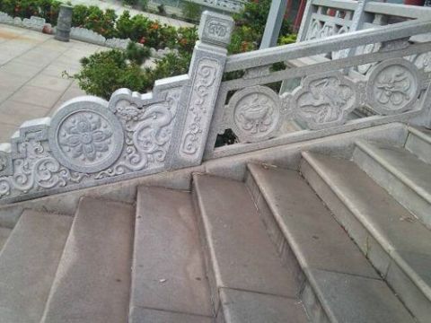 點(diǎn)擊查看詳細(xì)信息<br>標(biāo)題：欄板石 閱讀次數(shù)：2414