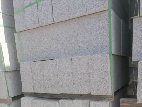 點擊查看詳細信息<br>標題：花崗巖路沿石 閱讀次數：2731