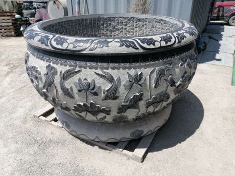 點(diǎn)擊查看詳細(xì)信息<br>標(biāo)題：石缸石花盆 閱讀次數(shù)：3098