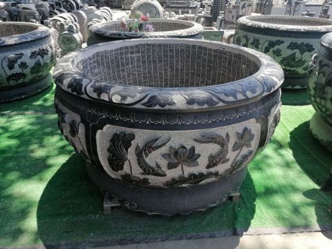 點(diǎn)擊查看詳細(xì)信息<br>標(biāo)題：石缸石花盆 閱讀次數(shù)：3061