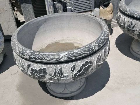 點(diǎn)擊查看詳細(xì)信息<br>標(biāo)題：石缸石花盆 閱讀次數(shù)：3077