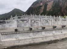 點(diǎn)擊查看詳細(xì)信息<br>標(biāo)題：雕刻欄桿 閱讀次數(shù)：2926